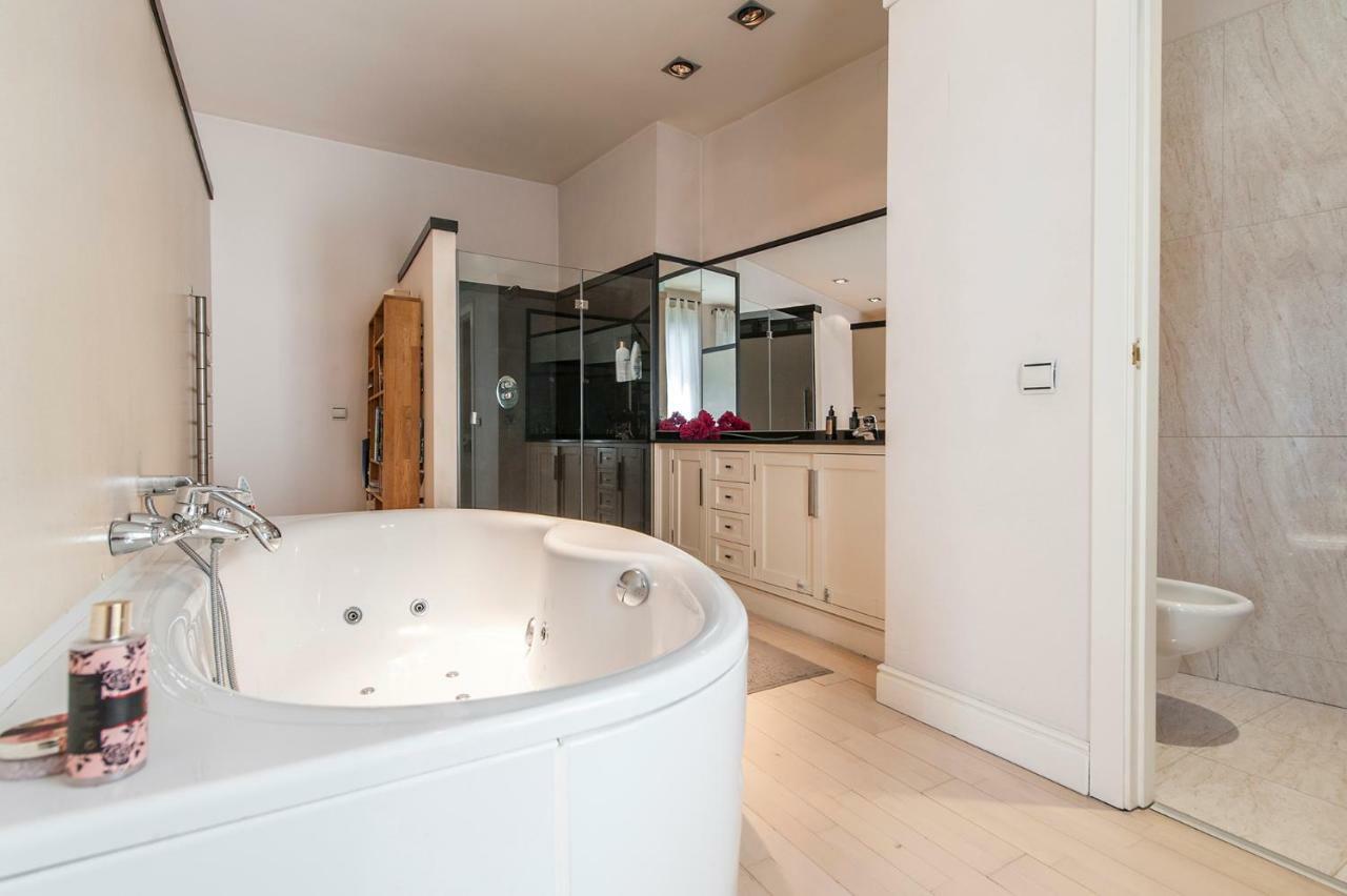 Cinema Exclusive - Sol II Collection - Elevenhost Apartment Madrid Luaran gambar