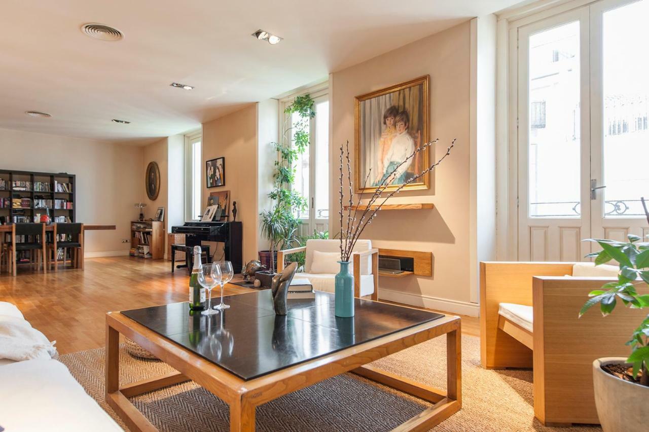 Cinema Exclusive - Sol II Collection - Elevenhost Apartment Madrid Luaran gambar