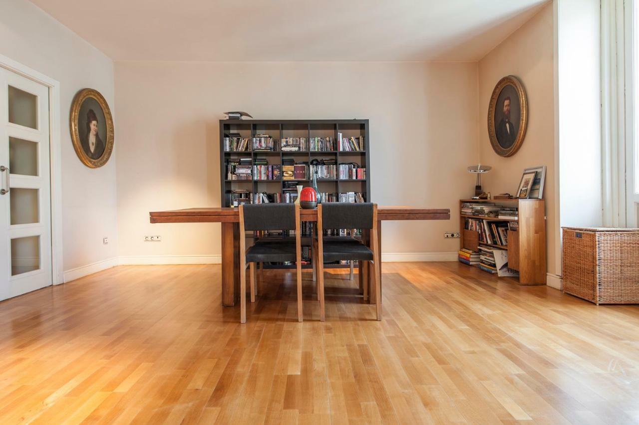 Cinema Exclusive - Sol II Collection - Elevenhost Apartment Madrid Luaran gambar
